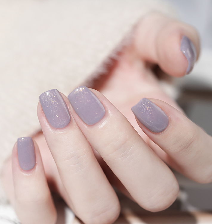 Ntuj xiav Gel Polish