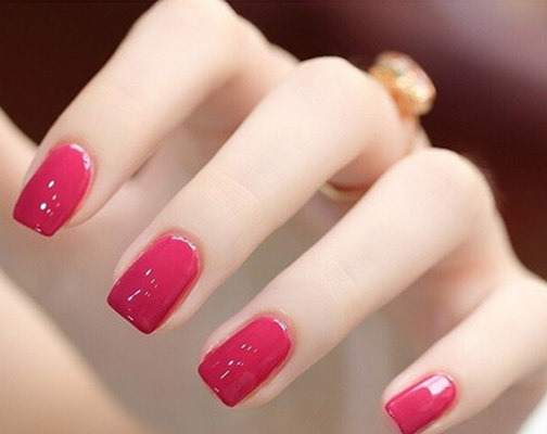 Tin tức - Cách tẩy sơn uv móng tay và chia sẻ các bước chi tiết để tẩy sơn gel móng tay dễ dàng Tin tức - Cách tẩy sơn uv móng tay và chia sẻ các bước chi tiết để tẩy sơn gel móng tay dễ dàng